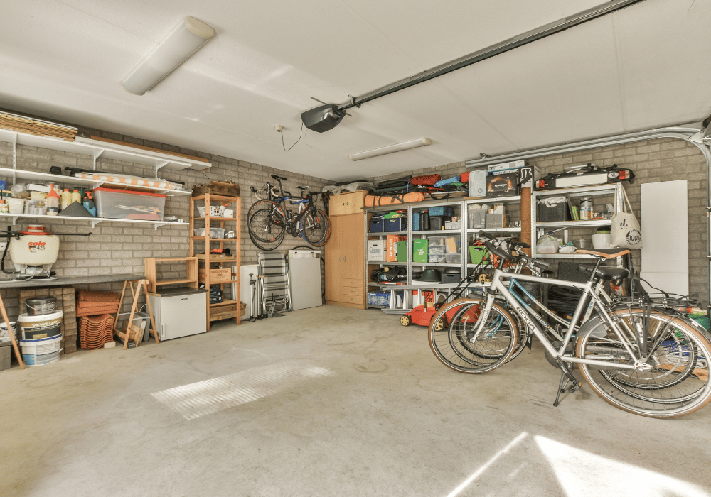 5 Decluttering Tips for Your Garage
